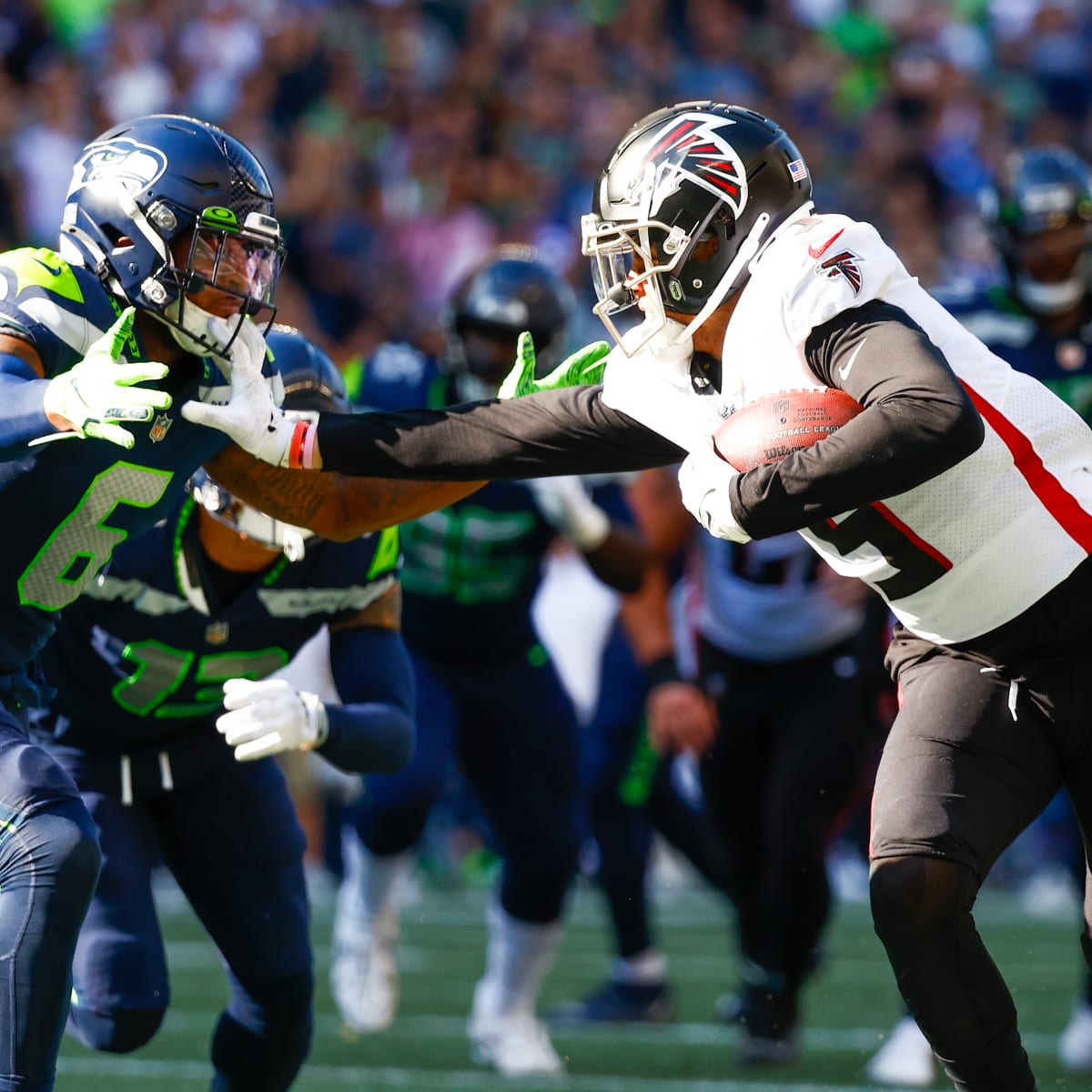 Seattle Seahawks defensive end Quinton Jefferson celebrates during an NFL  football game against the Atlanta Falcons, Sunday, Sept. 25, 2022, in  Seattle. The Falcons won 27-23. (AP Photo/Stephen Brashear Stock Photo -  Alamy