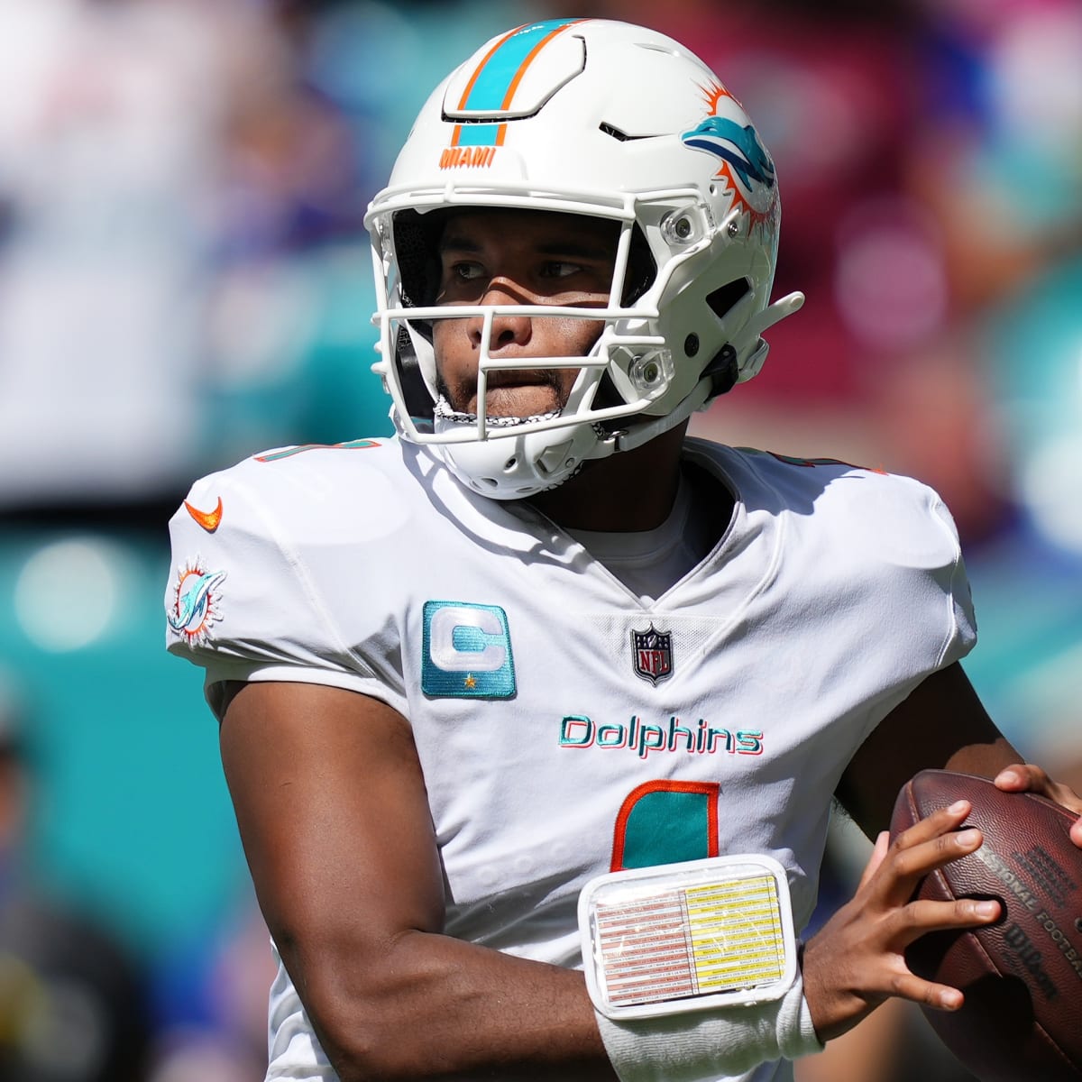 Dolphins' Tua Tagovailoa didn't begin working through concussion protocol  until the season ended - The Phinsider