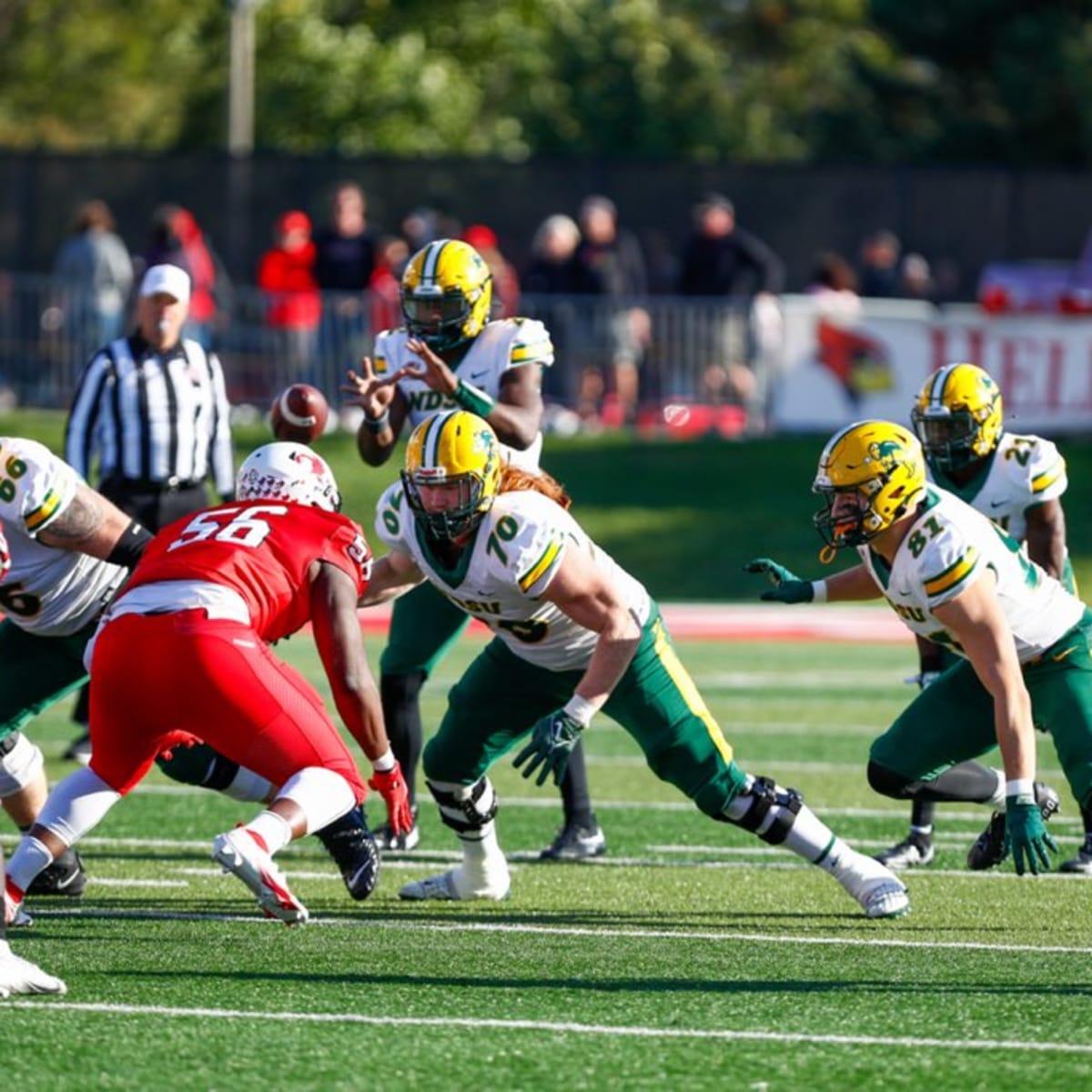 Buccaneers' 2023 draft pick Cody Mauch comes with toothless signature look