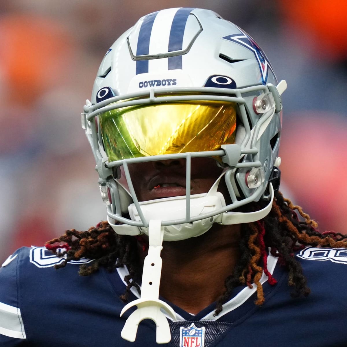 Photos: Wave to the fans! CeeDee Lamb acknowledges crowd at Cowboys  training camp