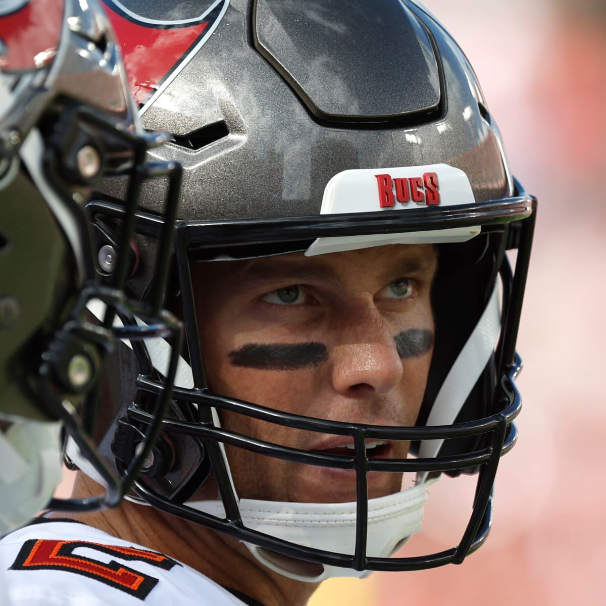 SR's Fab 5: Bucs Are Squandering Brady's Final Season