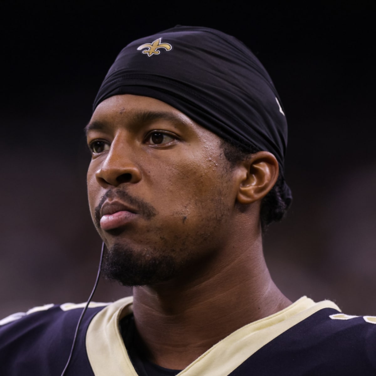 Jameis Winston injury: Saints QB suffers injury in Week 1, but returns to  game - DraftKings Network