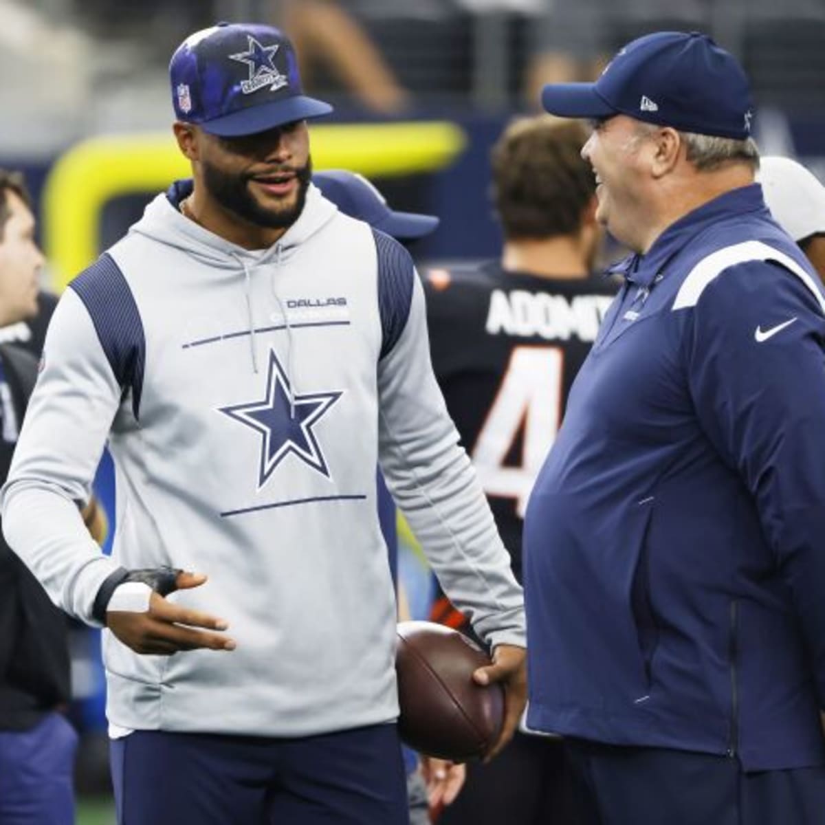 Dak Prescott throws football in 'MNF' warmups, hopes to be ready for Week 4  return vs. Commanders