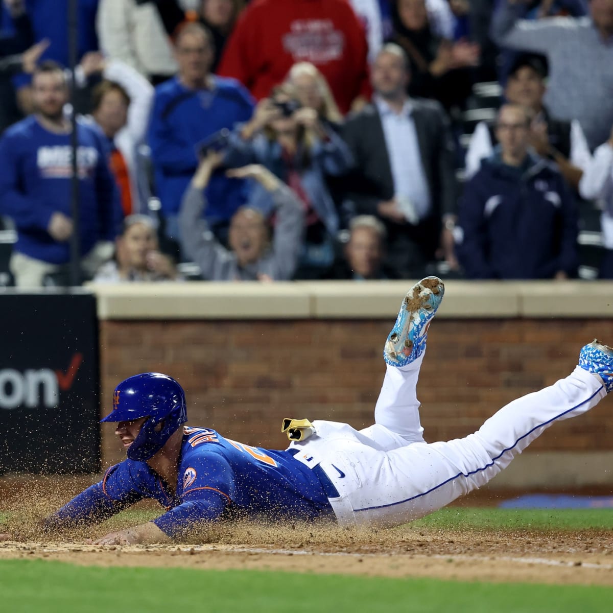 Eduardo Escobar powers Mets to walk-off win as Braves fall out of