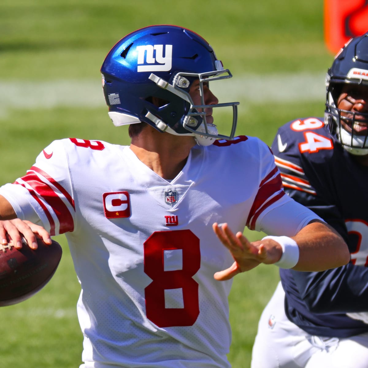 Column: Chicago Bears, New York Giants have similar issues