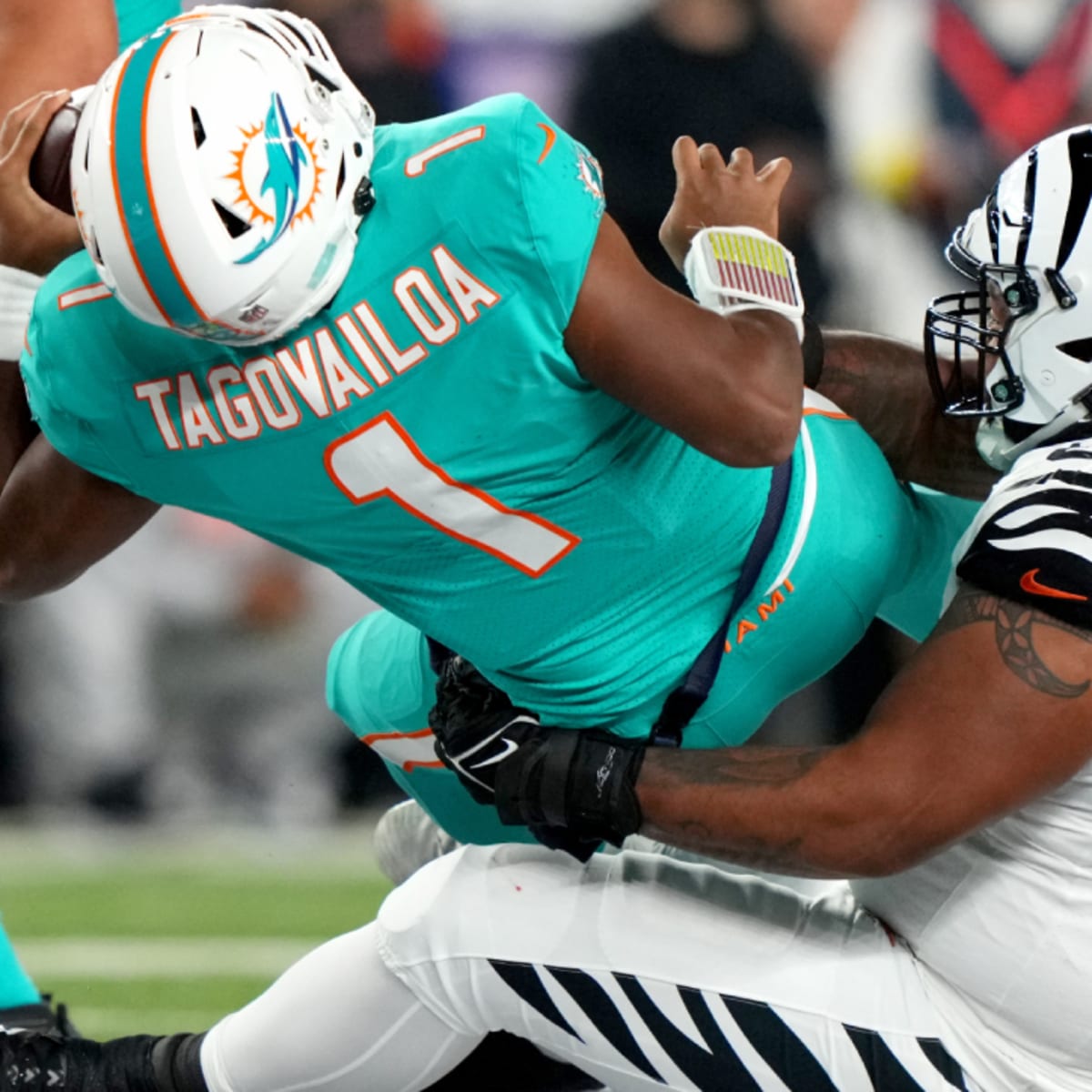 Dolphins Announce Decision On Tua Tagovailoa For Week 18 - The Spun: What's  Trending In The Sports World Today