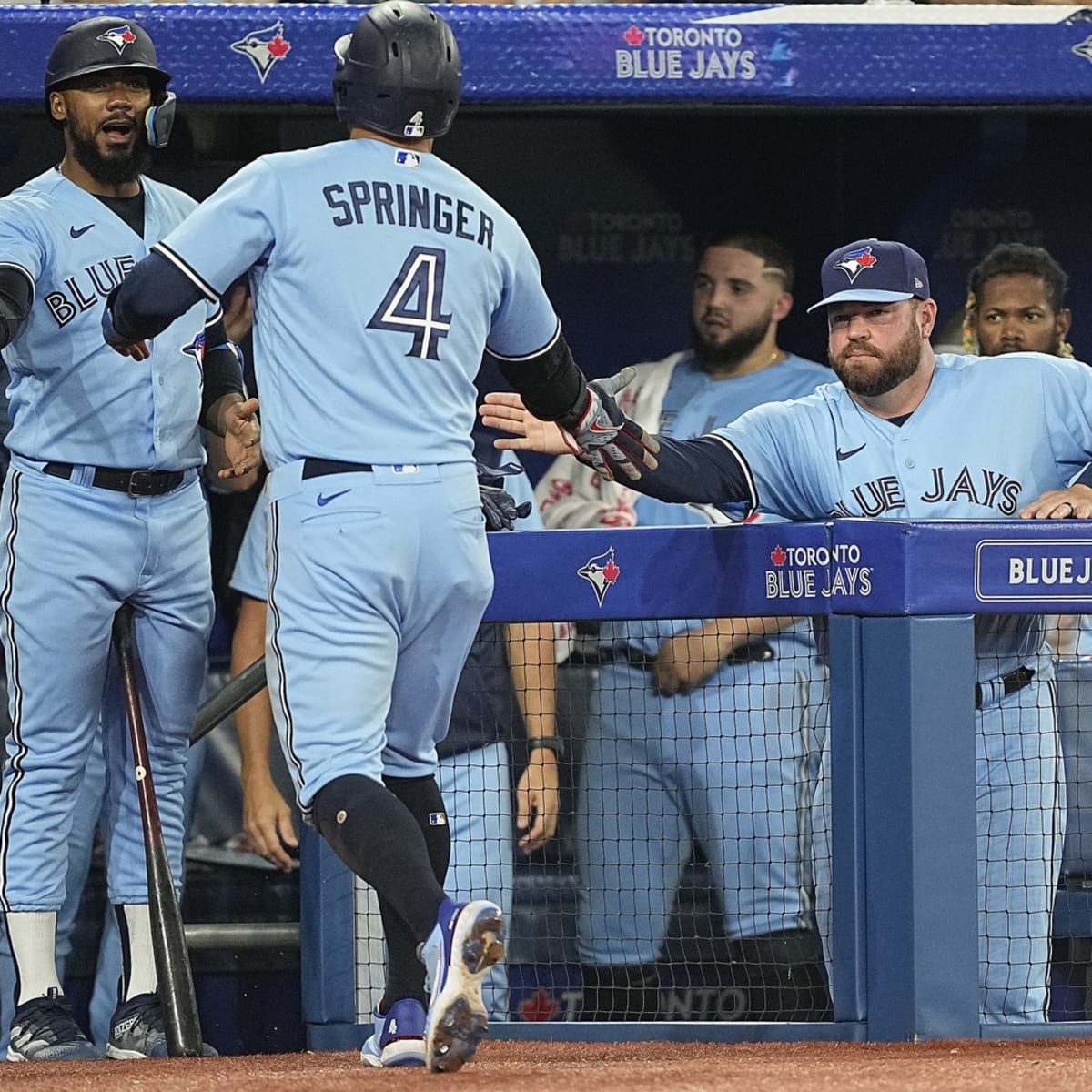 Blue Jay Bo Bichette cool with shift on field and in dugout