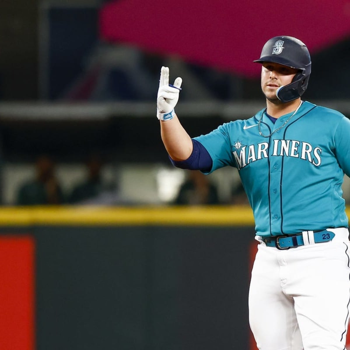 Jarred Kelenic home run video: Mariners OF records first MLB hit - Sports  Illustrated