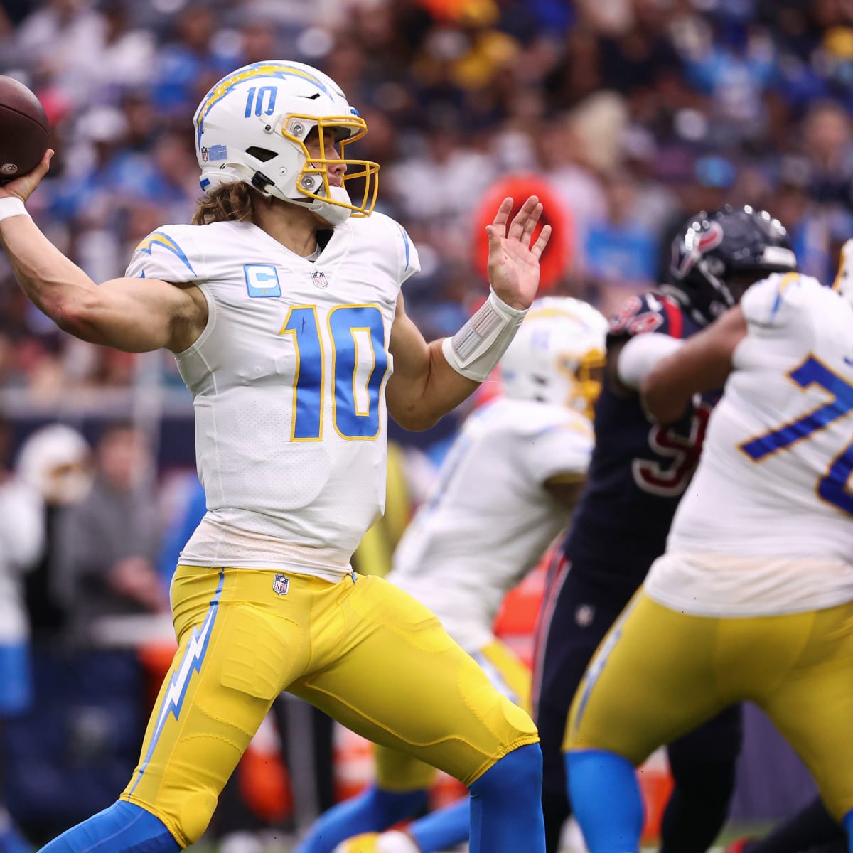 NFL Week 4 Chargers vs. Texans Same Game Parlay Strategy (10/2/22)