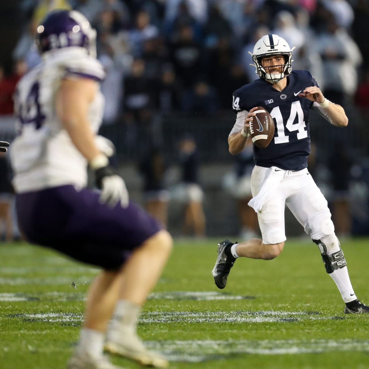 The moment's not too big for him': Former PSU QB Sean Clifford