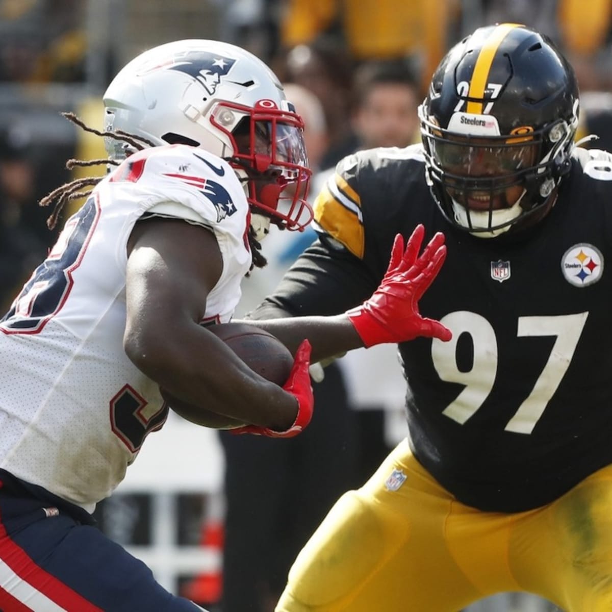 Pittsburgh Steelers DT Cam Heyward is Missing One Thing - Sports  Illustrated Pittsburgh Steelers News, Analysis and More