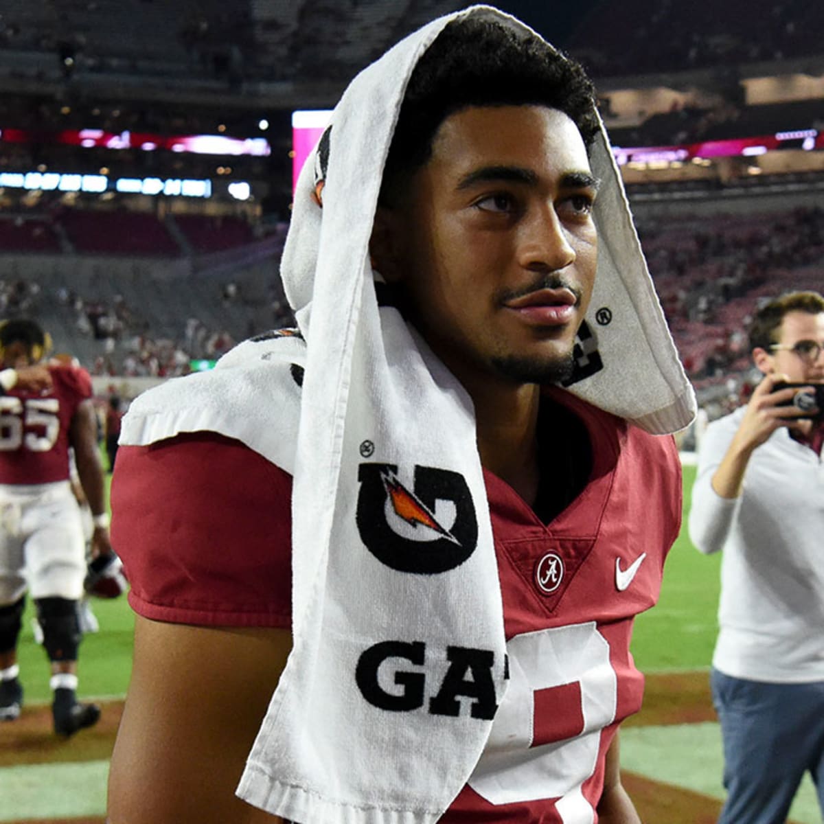 Alabama Fans Furious With Hit On Bryce Young - The Spun: What's Trending In  The Sports World Today