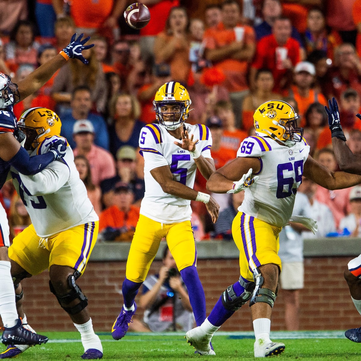 LSU Baseball Flips the Script With Dominant Offensive Outing, Ties Series  in 16-4 Win Over Florida - Sports Illustrated LSU Tigers News, Analysis and  More.