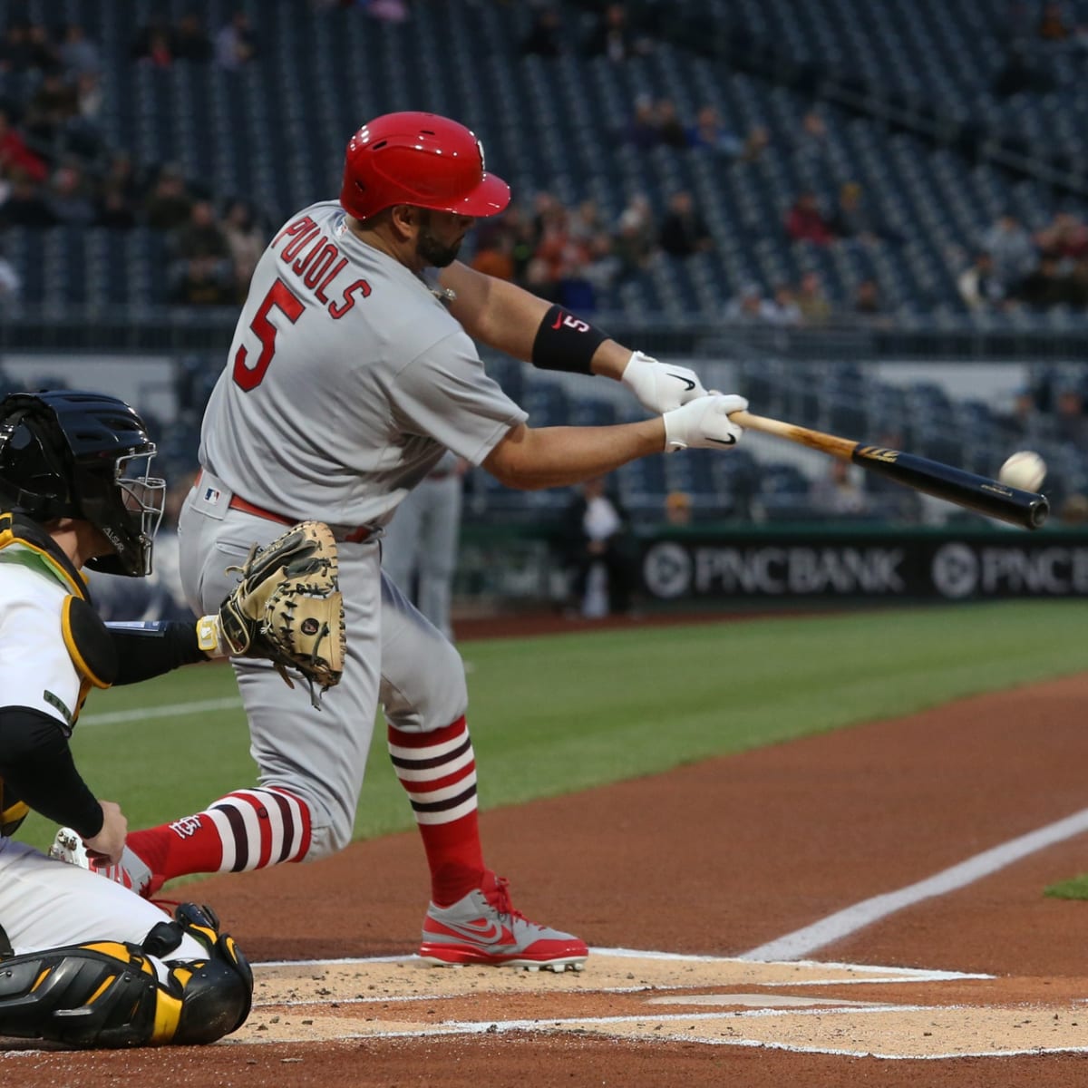 Pujols hits 703rd HR to pass Babe for 2nd in RBI; Cards lose