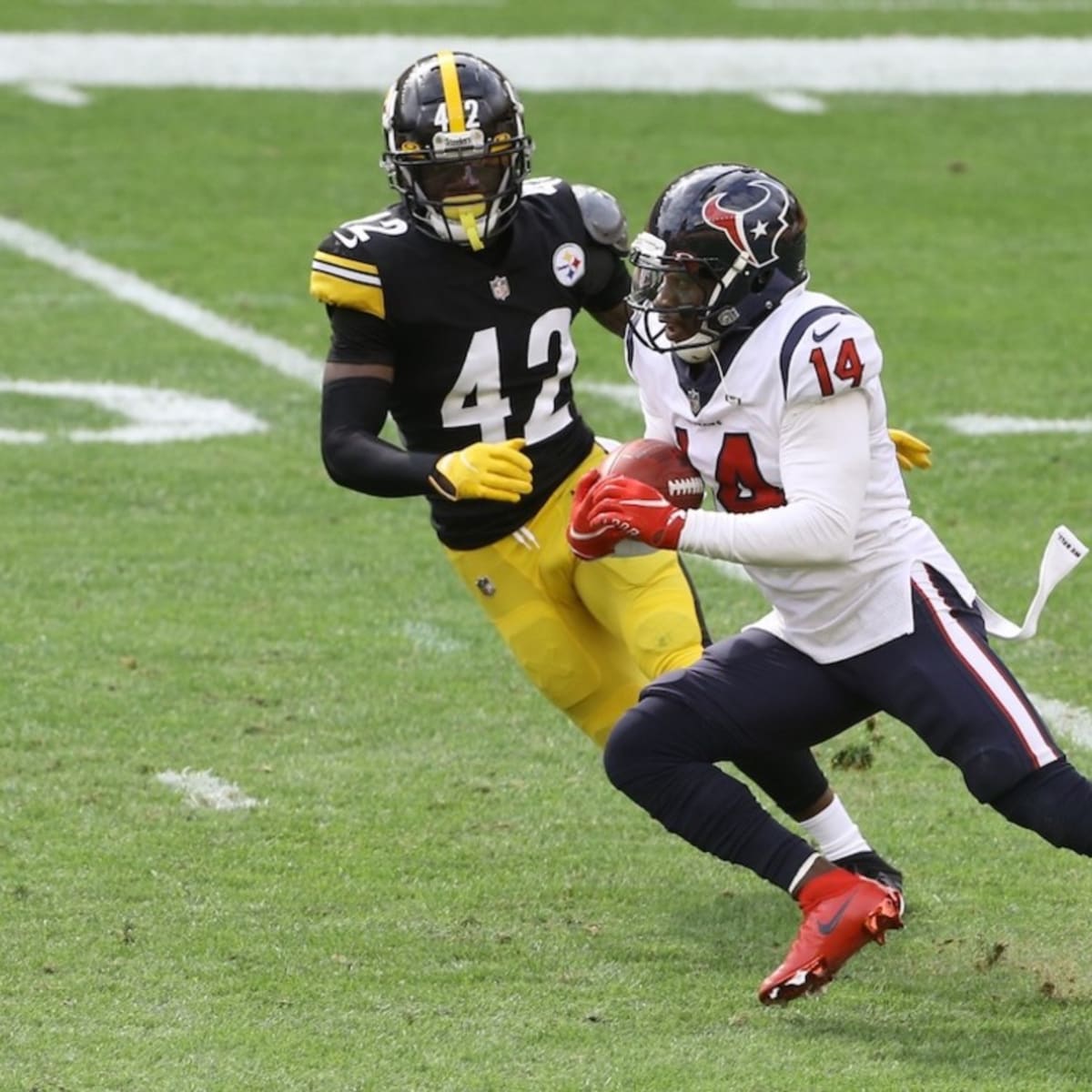 Pittsburgh Steelers Lose Kenny Pickett in Blowout to Texans - Sports  Illustrated Pittsburgh Steelers News, Analysis and More