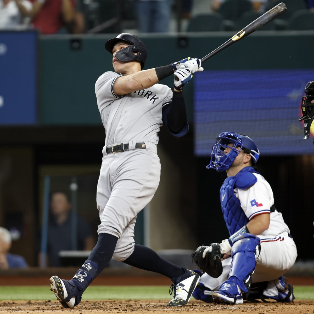 Aaron Judge hits American League record 62nd home run, passing