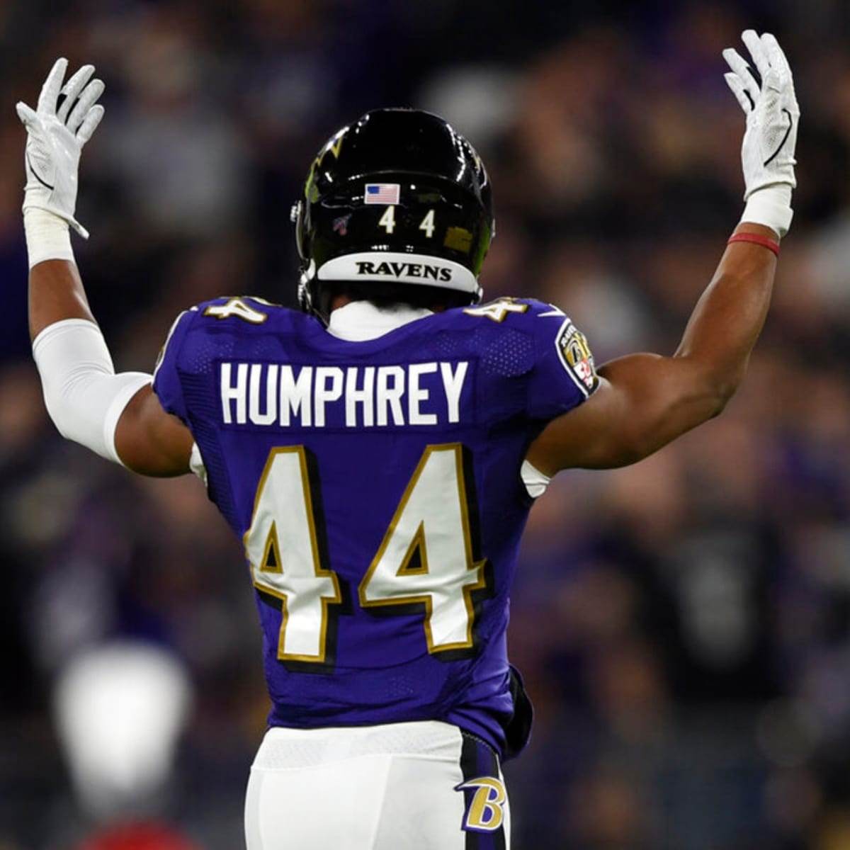 Ravens' Marlon Humphrey has hilarious response to sister's Sam