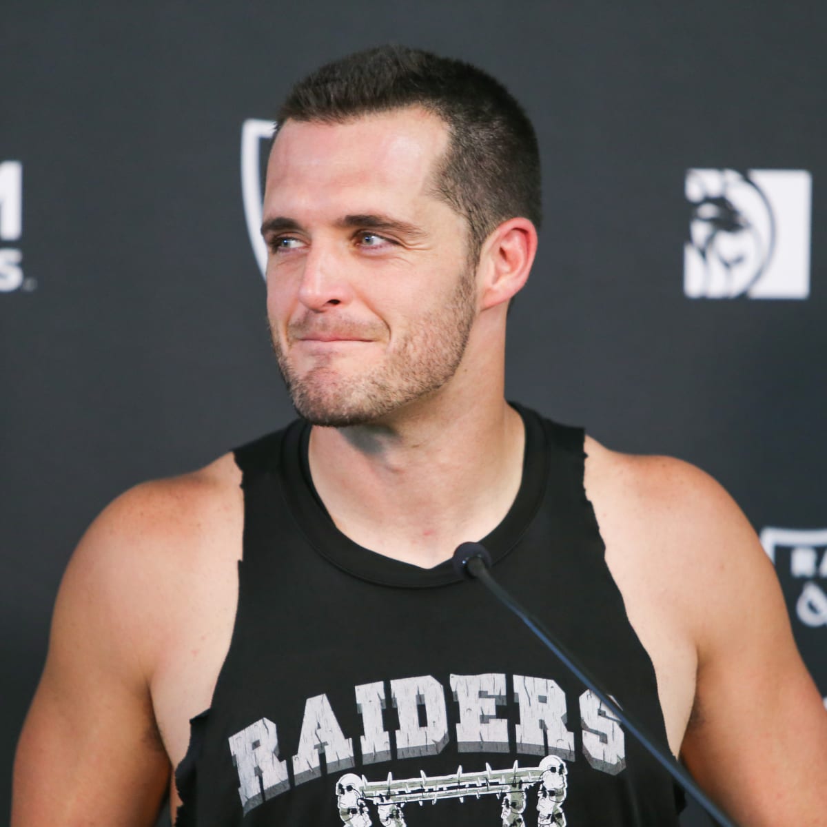 Raiders new GM to see 'how everything fits together' with Derek Carr