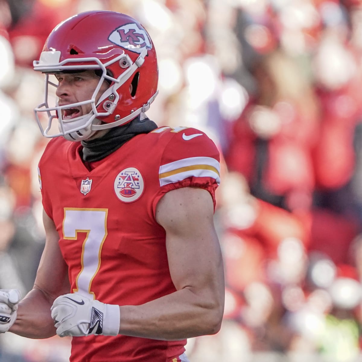 Harrison Butker of the Kansas City Chiefs warms up before Super