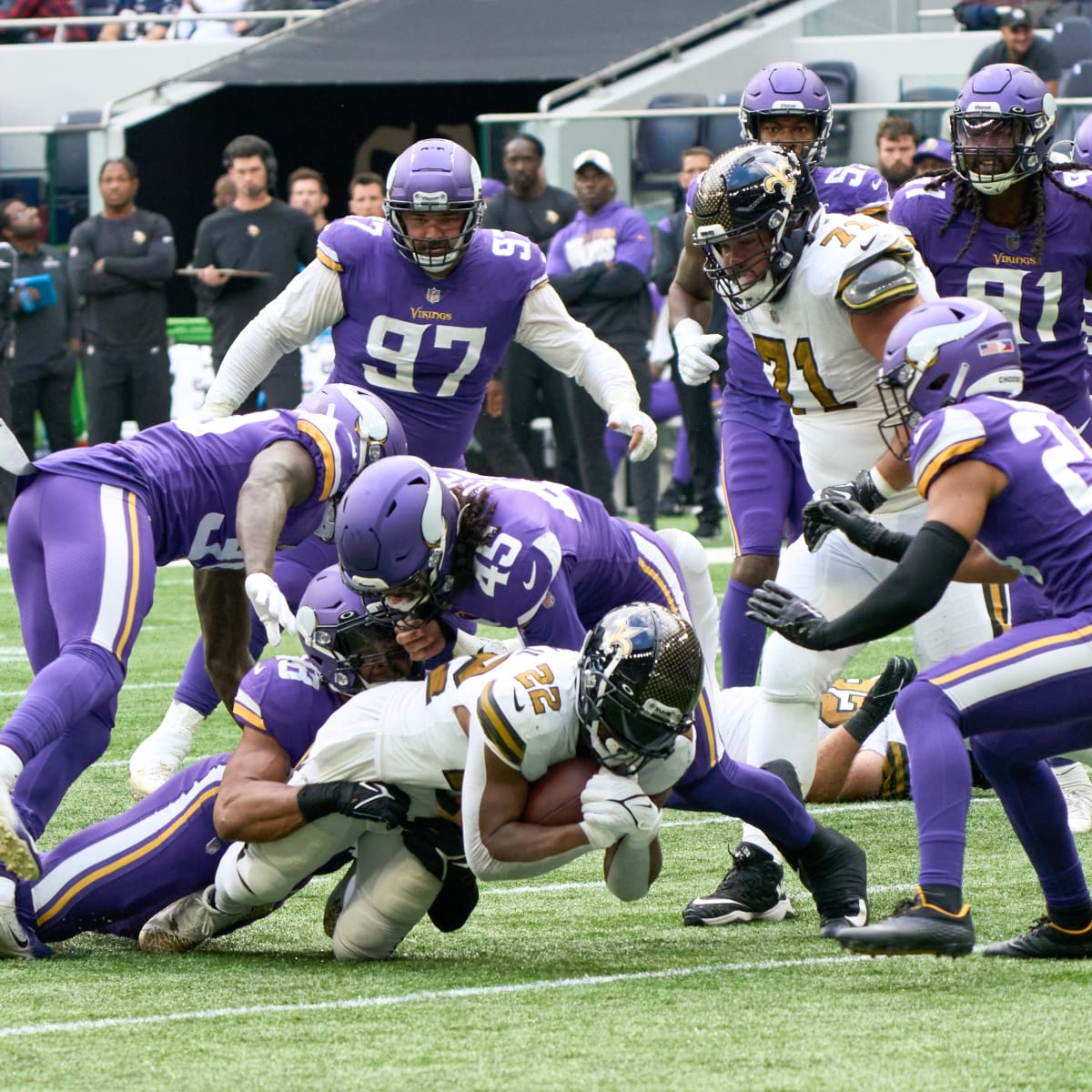 How Do the Vikings Keep Darrisaw In Minnesota? - Zone Coverage