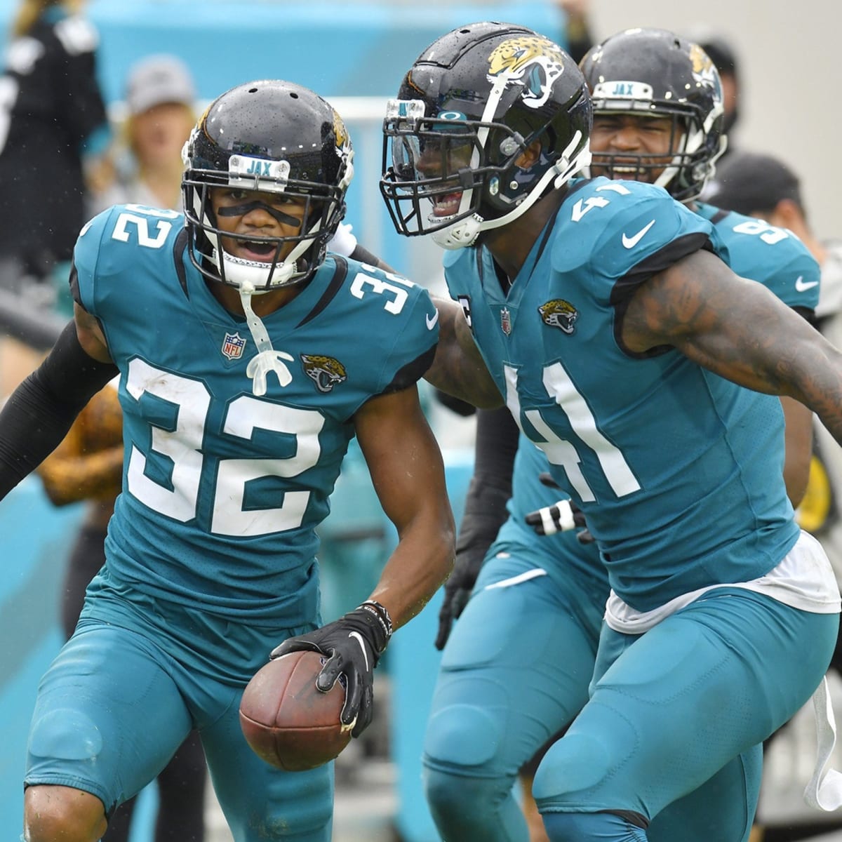 Jacksonville Jaguars Mailbag: Should the Jaguars Change Their