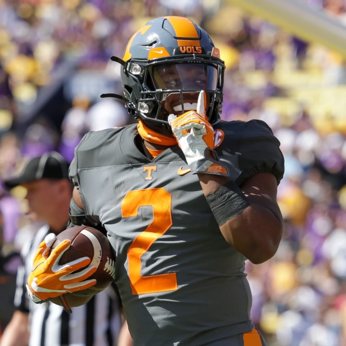 Tennessee football bringing back 'Smokey Grey' uniforms