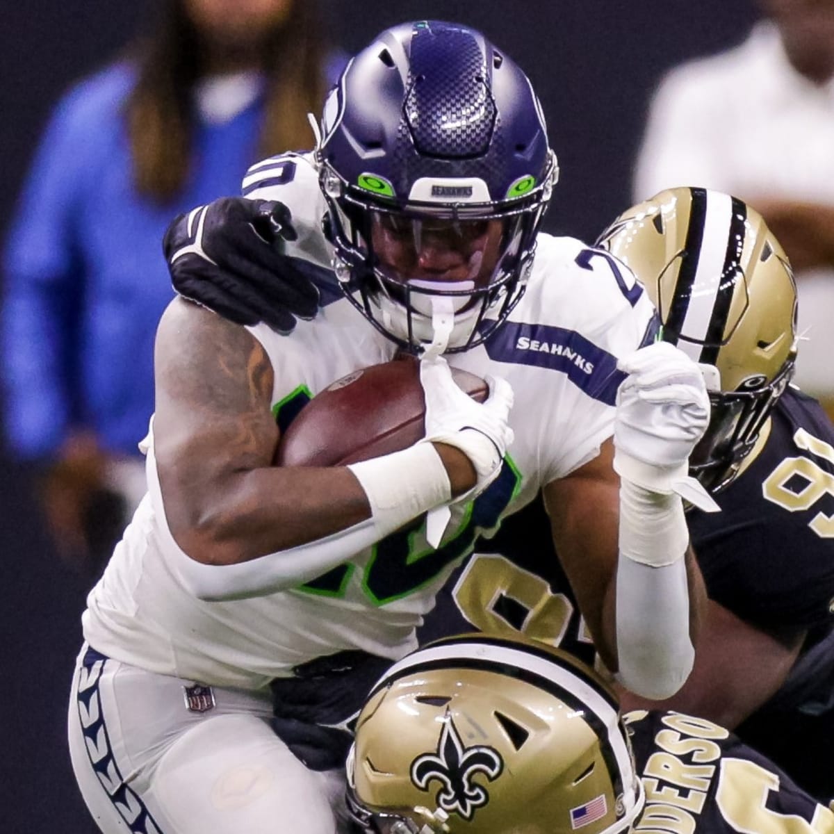 Seahawks RB1 Ken Walker has unusual injury, per Pete Carroll