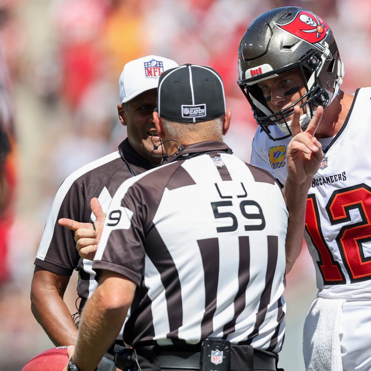 Did officials bail out Tom Brady, Bucs by picking up flag on