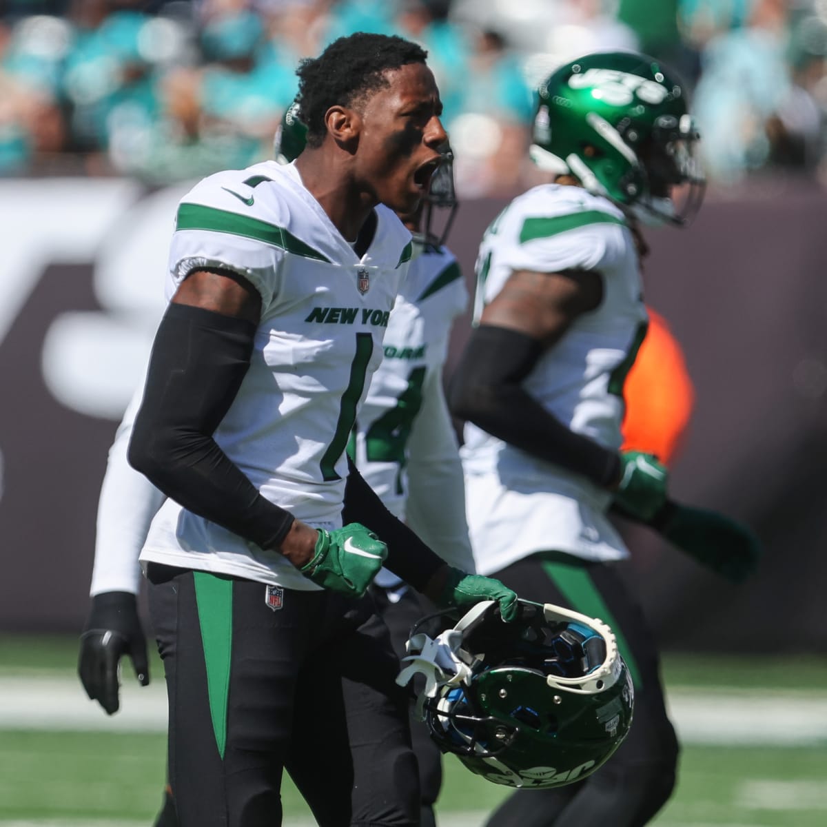 Ahmad 'Sauce' Gardner gets first NFL interception, safety for Jets