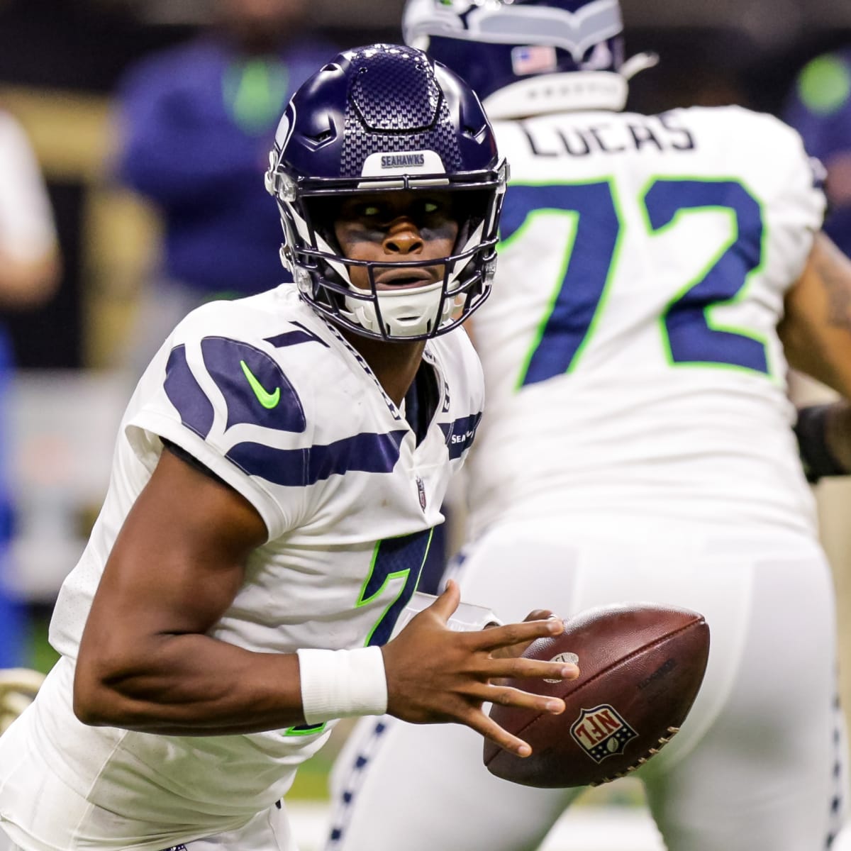 Seahawks circling the drain in 2022 NFL Preseason power rankings