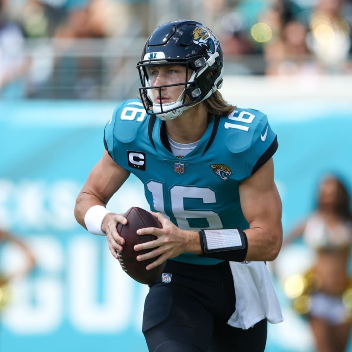 Jaguars staff at a crossroads over Trevor Lawrence struggles