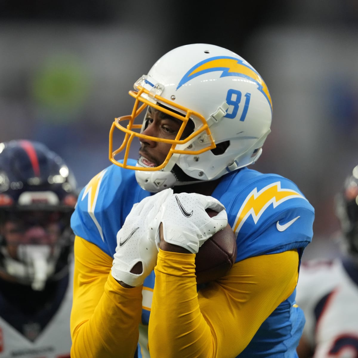 NFL Live Betting Week 6: How We're Live Betting Broncos-Chargers on Monday  Night Football