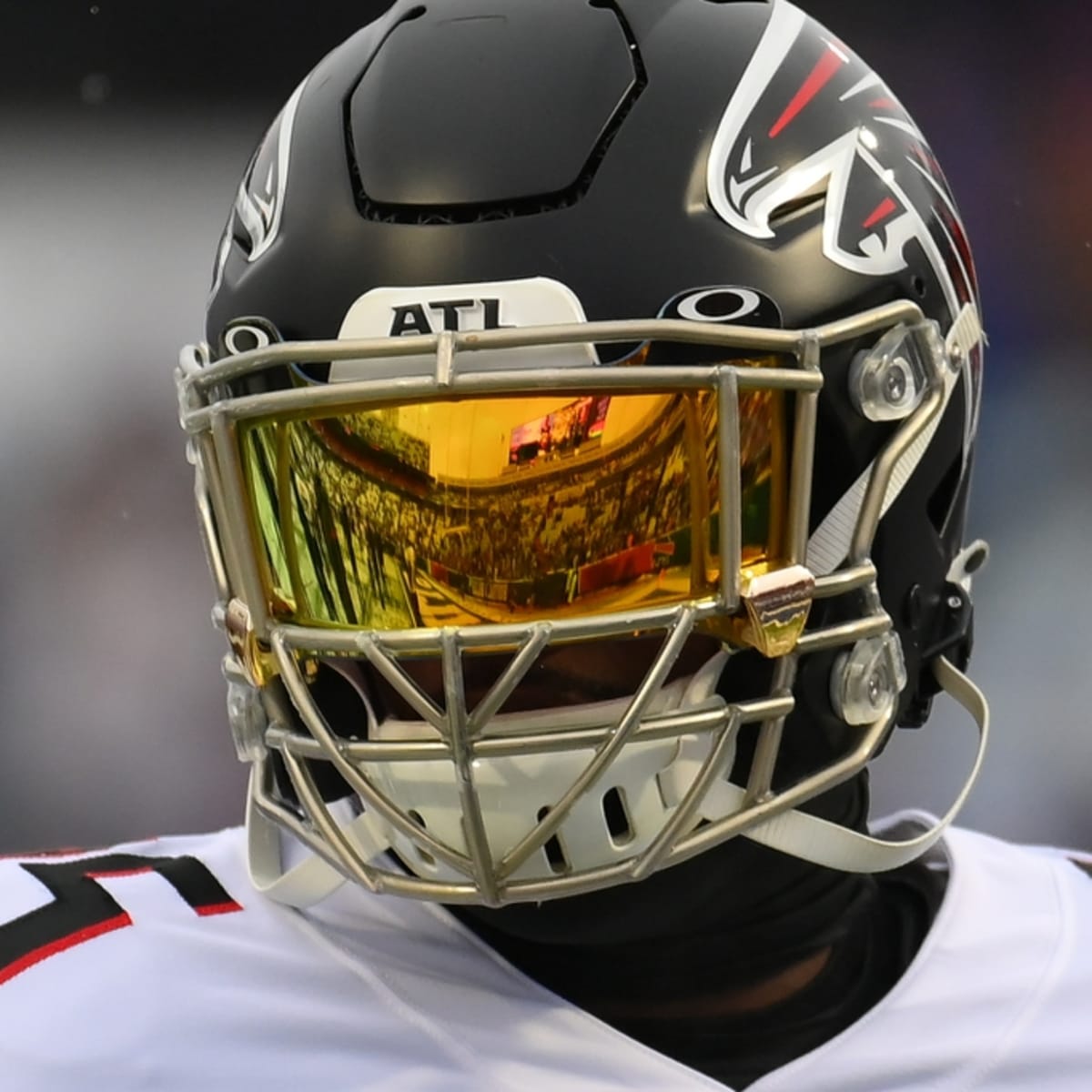 Browns trading for Falcons Pro Bowl LB Deion Jones