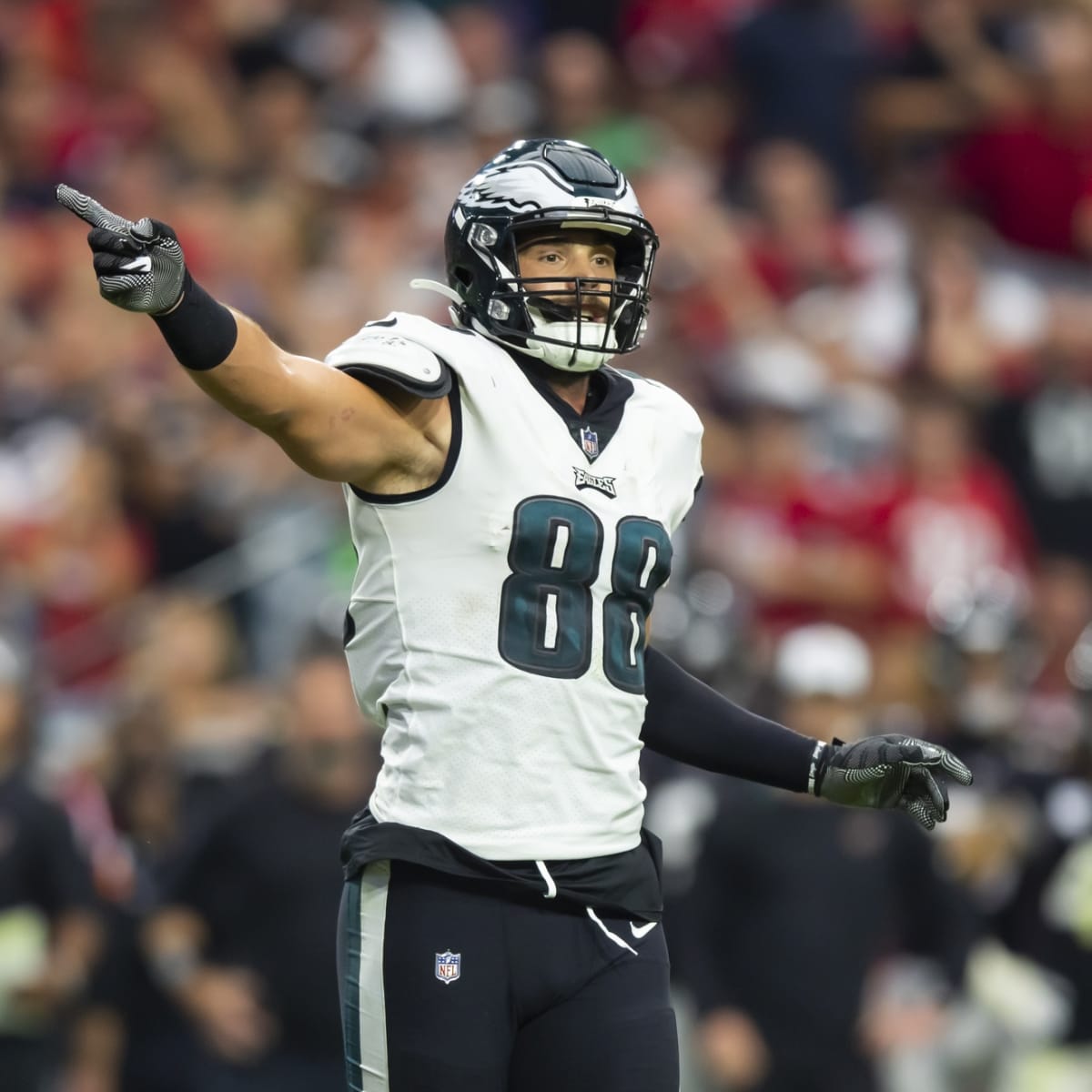 NFL on X: Eagles, TE Dallas Goedert agree to 4-year, $57M