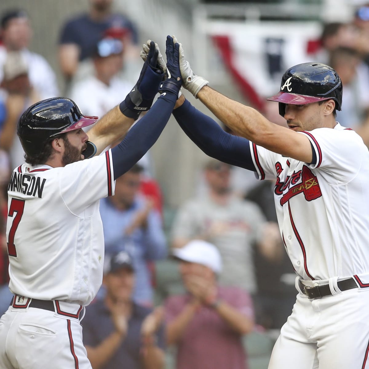 Castellanos' bat, glove help Phillies top Braves 7-6 in NLDS - The Boston  Globe