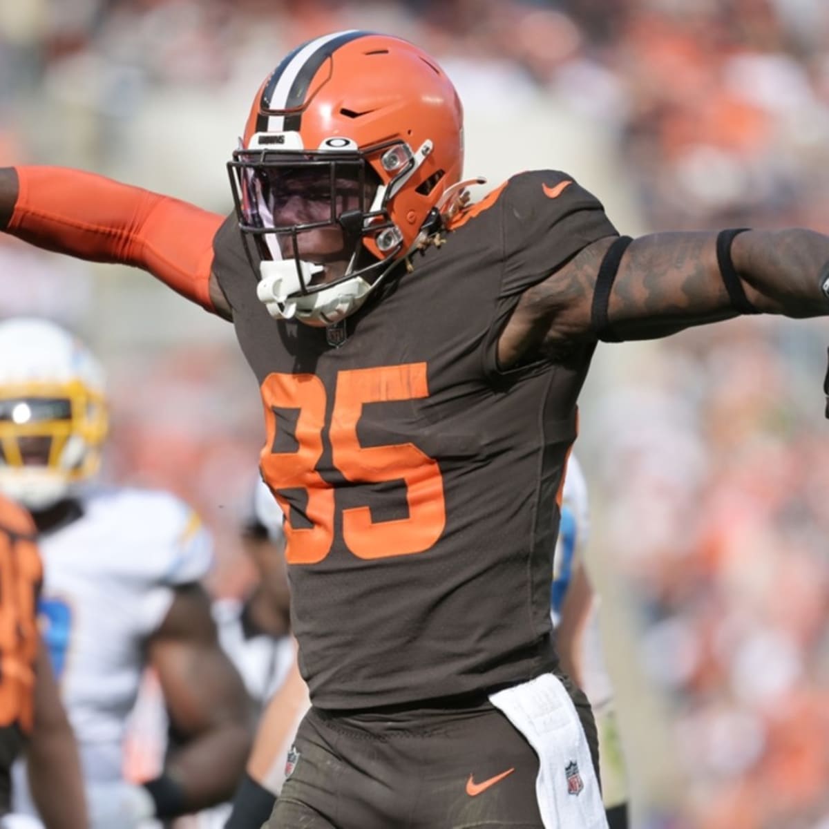 Cleveland Browns Unveil Highly Anticipated Uniforms - Sports Illustrated  Cleveland Browns News, Analysis and More