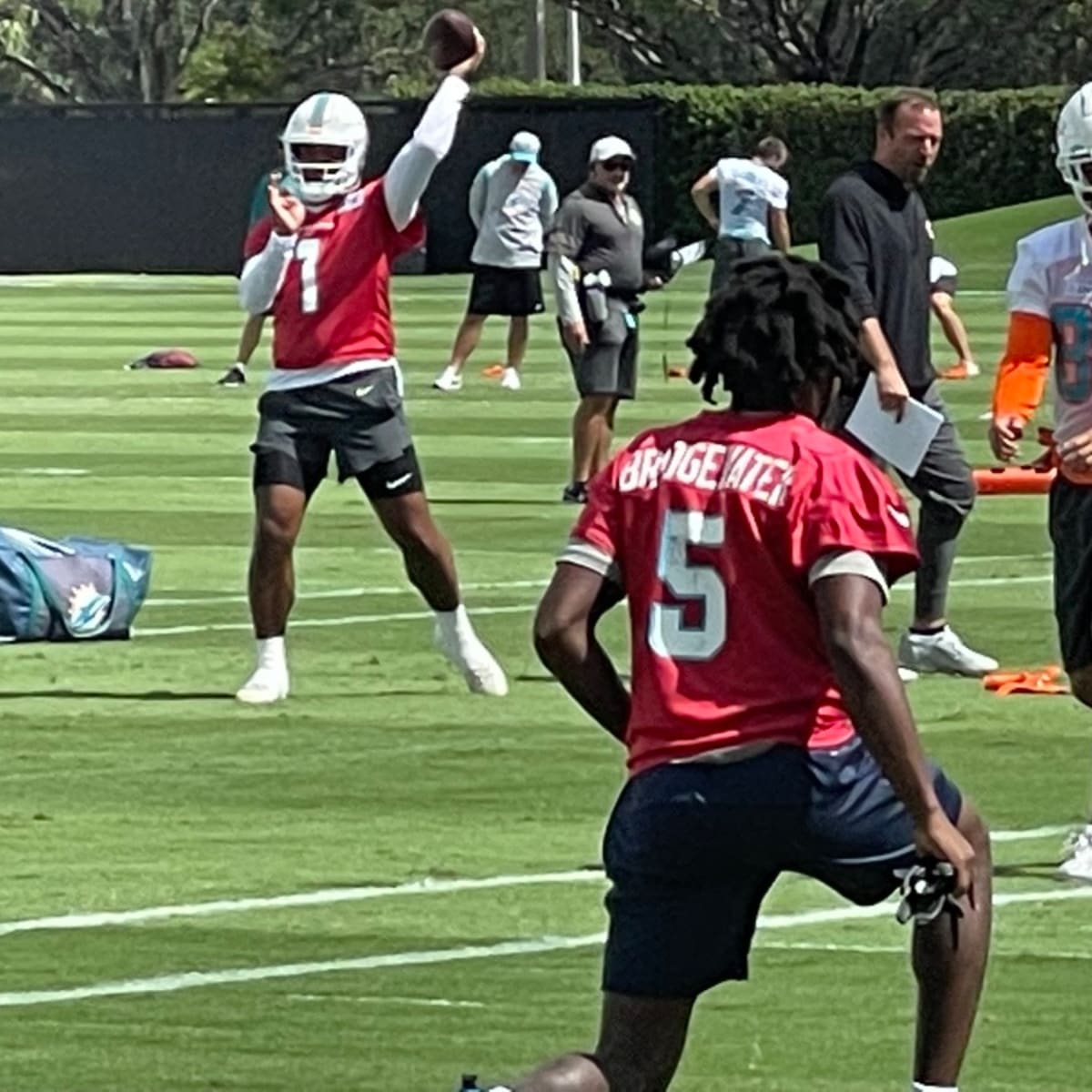 Miami Dolphins News 10/14/22: Teddy Bridgewater Back At Dolphins Practice -  The Phinsider