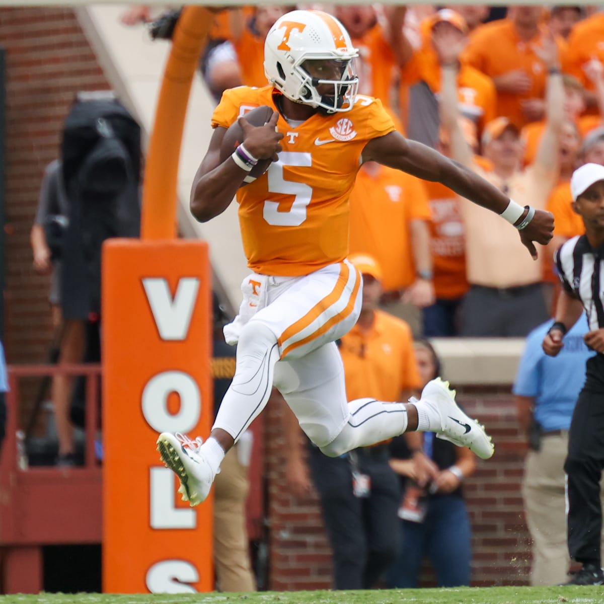 Buy Tennessee Volunteers Football Tickets