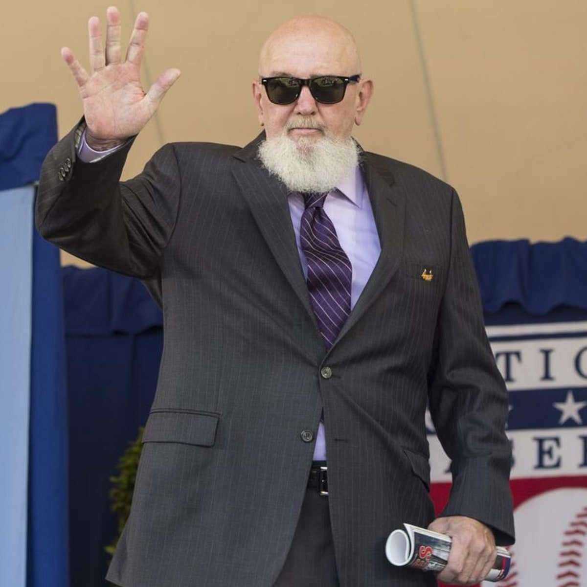 Bruce Sutter, MLB Hall of Famer and Cy Young winner, dies