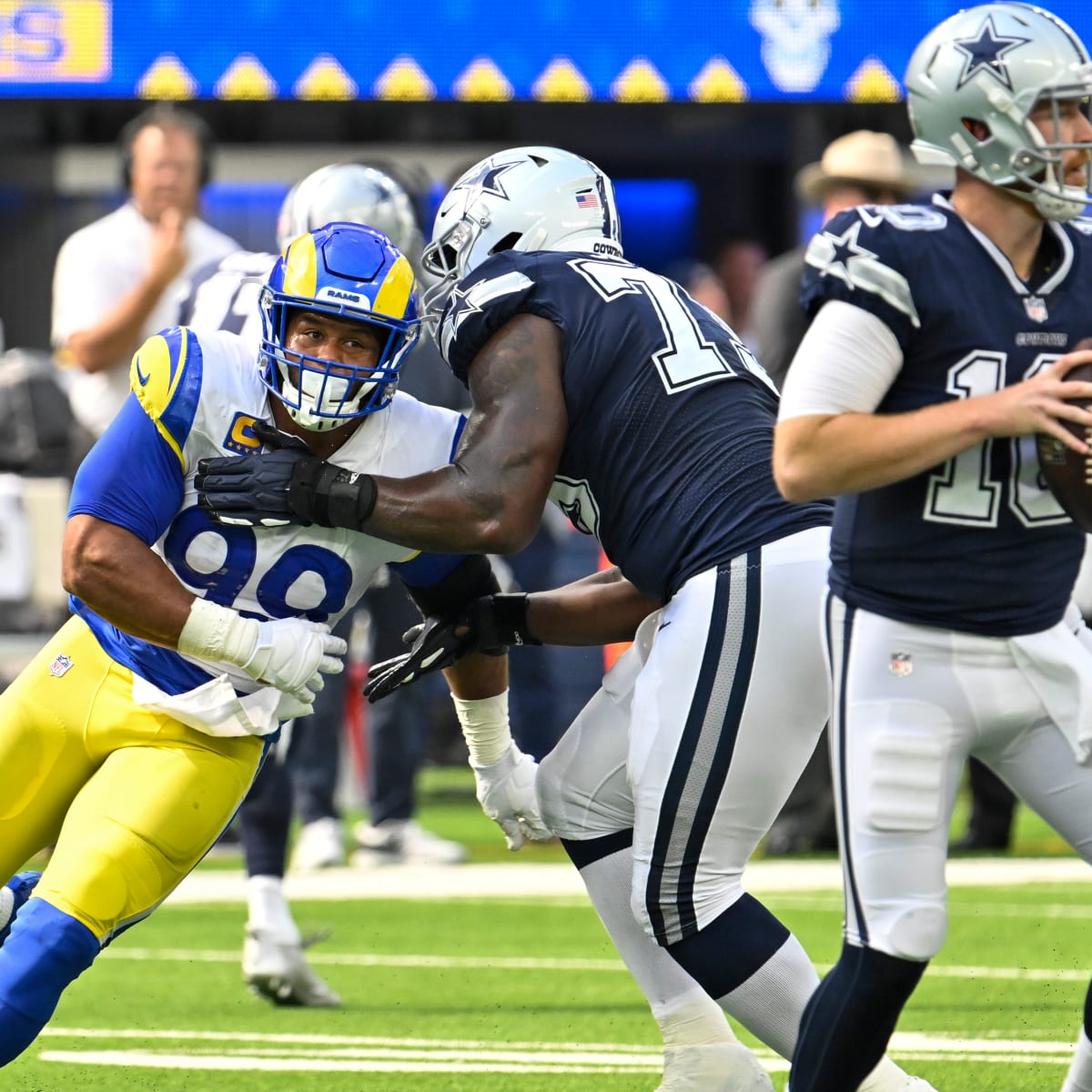 Los Angeles Rams DT Aaron Donald: 'My Mindset is There's No Way We're Going  to Lose This Game' - Sports Illustrated LA Rams News, Analysis and More