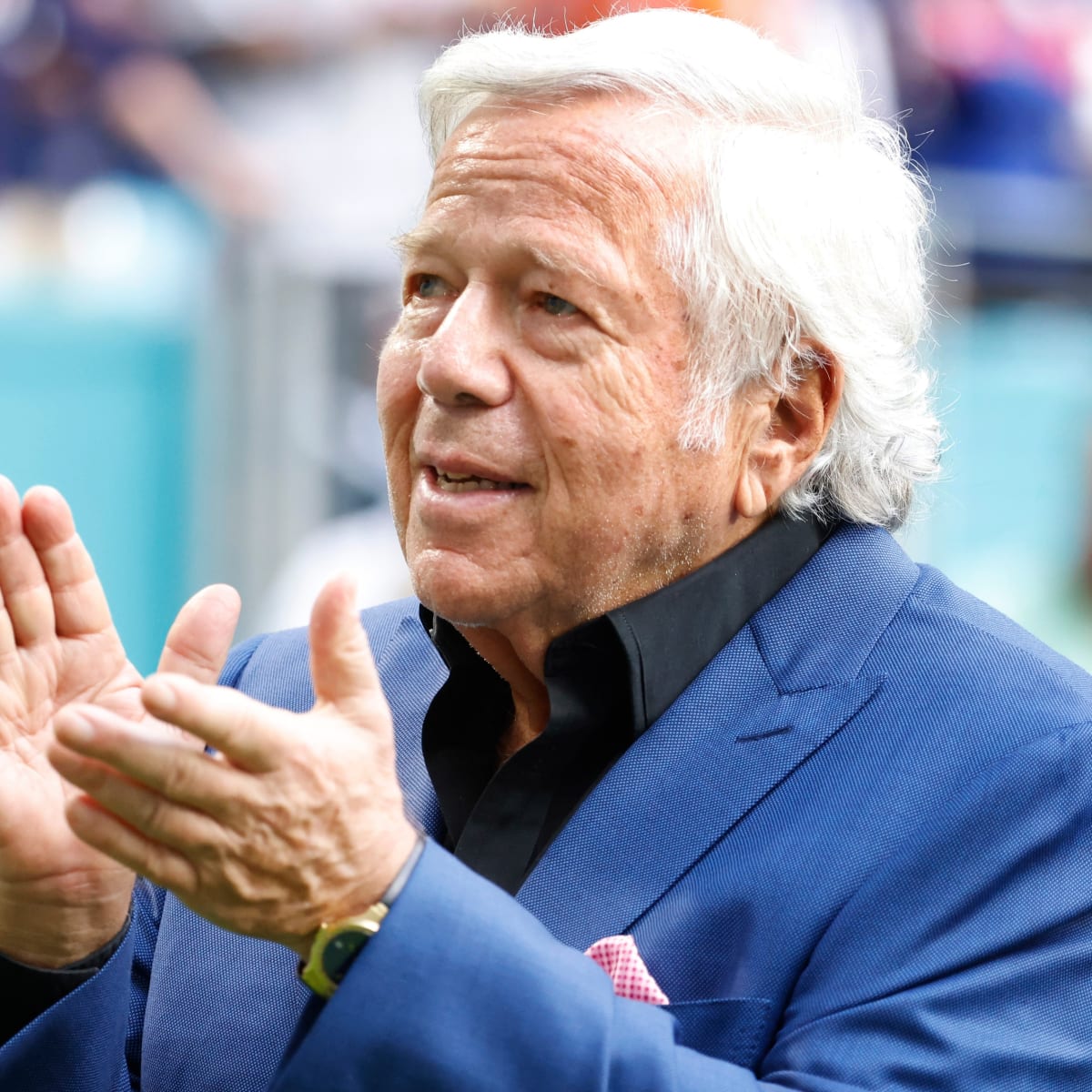 Patriots fan from viral video gets tickets, phone call from Robert Kraft