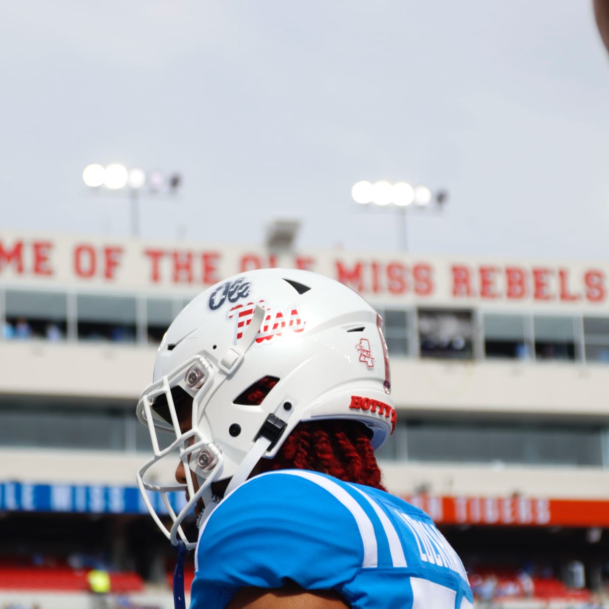 Ole Miss Rebels Land Commitment From In-State RB Chris Davis - The