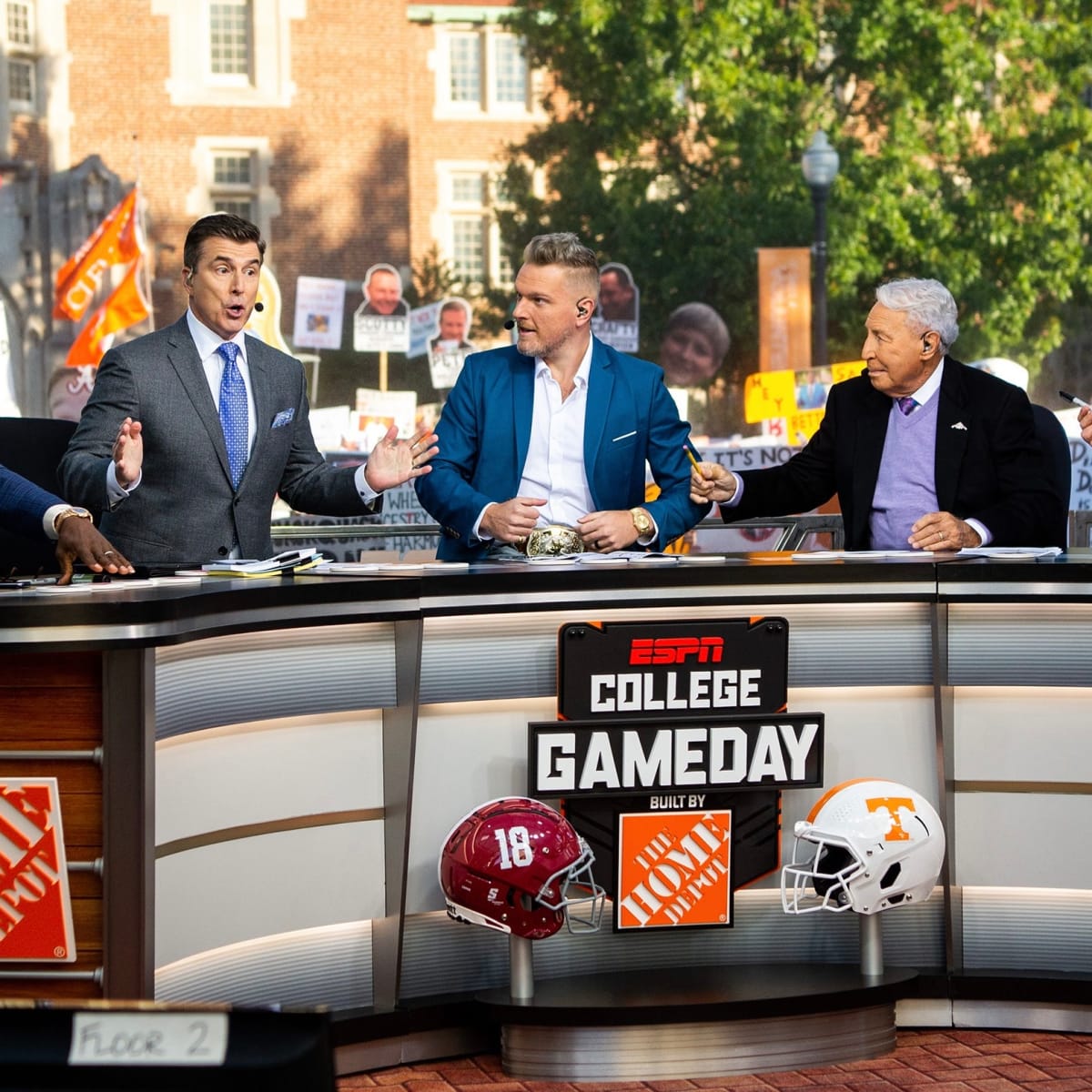 ESPN's College GameDay Makes Picks for UCLA-LSU Football Week 1 - Sports  Illustrated UCLA Bruins News, Analysis and More