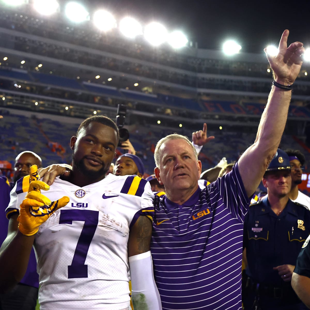 College Football World Roars Its Approval for LSU-Ole Miss Barnburner -  Sports Illustrated