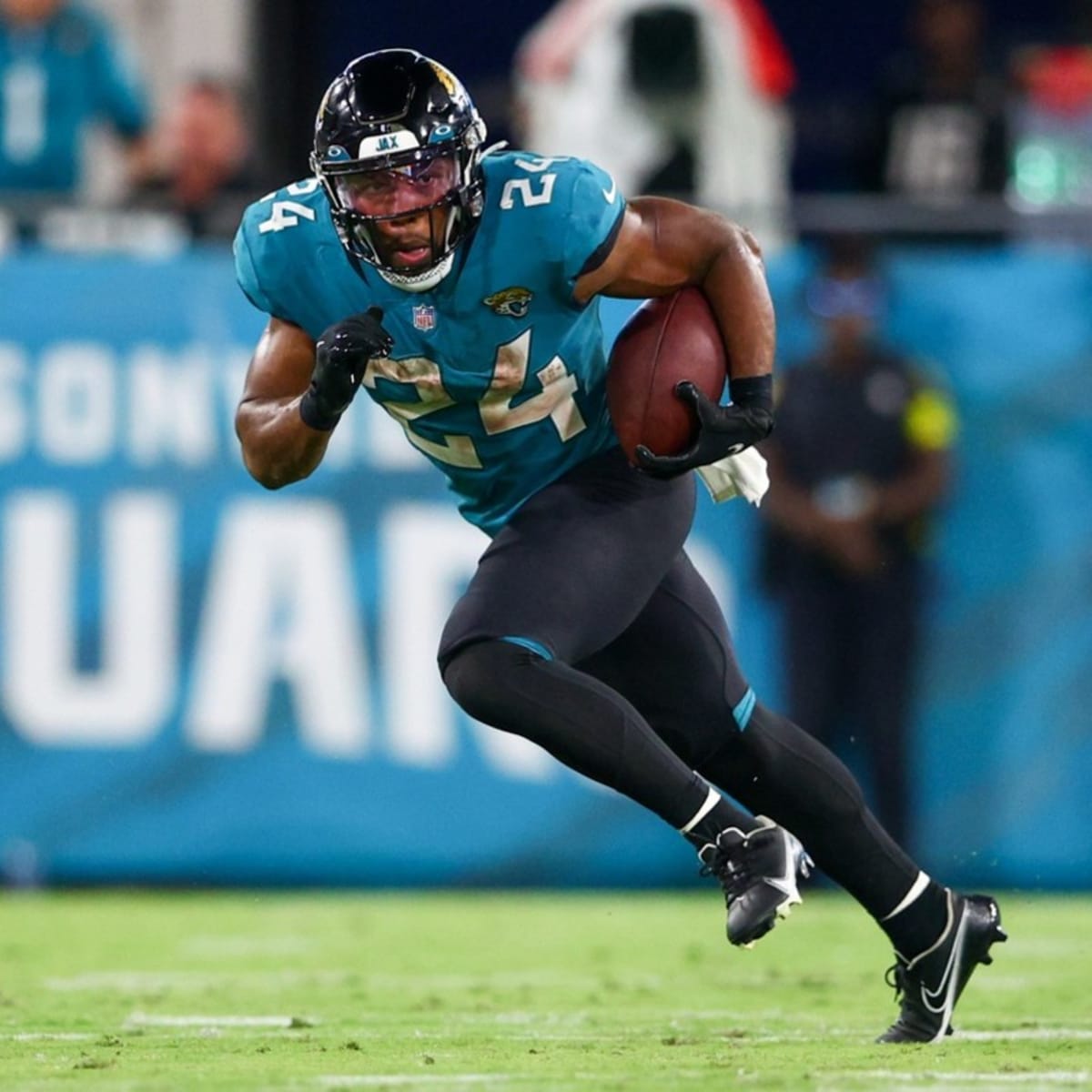 Jaguars Stock Report: Marvin Jones Trending Up, Coaching Staff Trending  Down Following Week 1 - Sports Illustrated Jacksonville Jaguars News,  Analysis and More