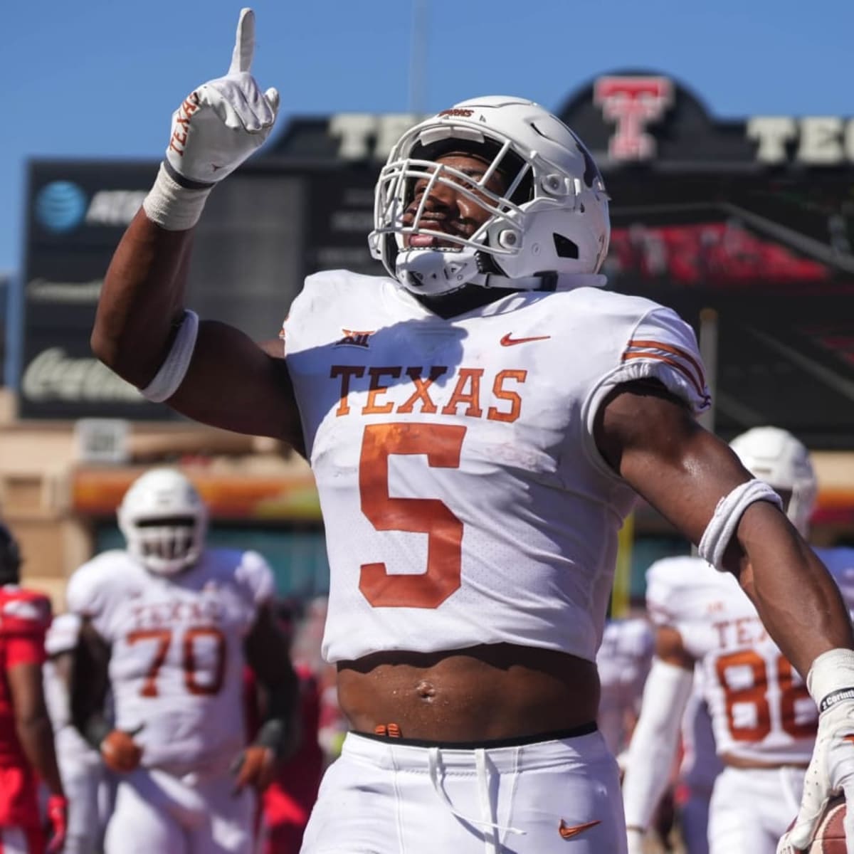 NFL Draft Profile: Atlanta Falcons Select Texas RB Bijan Robinson - Visit  NFL Draft on Sports Illustrated, the latest news coverage, with rankings  for NFL Draft prospects, College Football, Dynasty and Devy