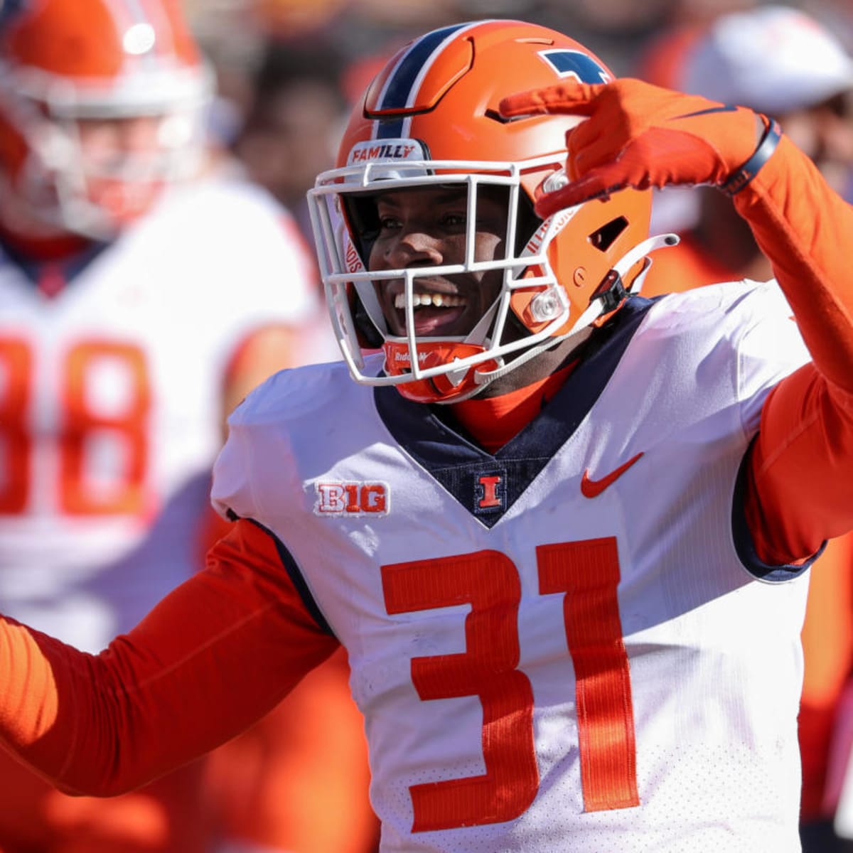 Seahawks Select CB Devon Witherspoon, Illinois In Round 1 With