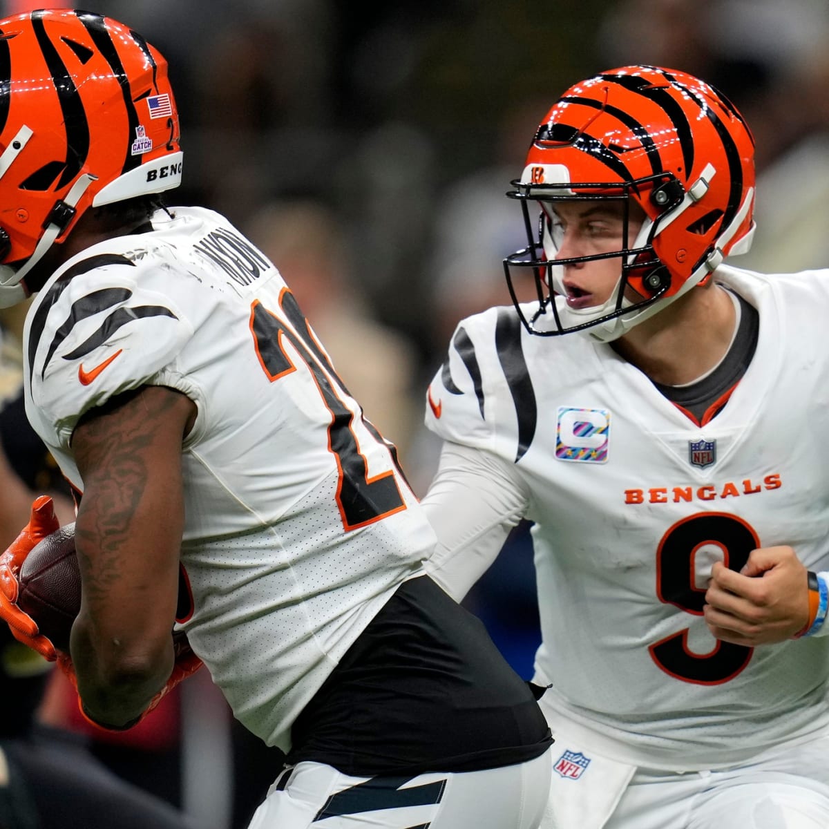 Bengals announce they will wear white uniforms for MNF game