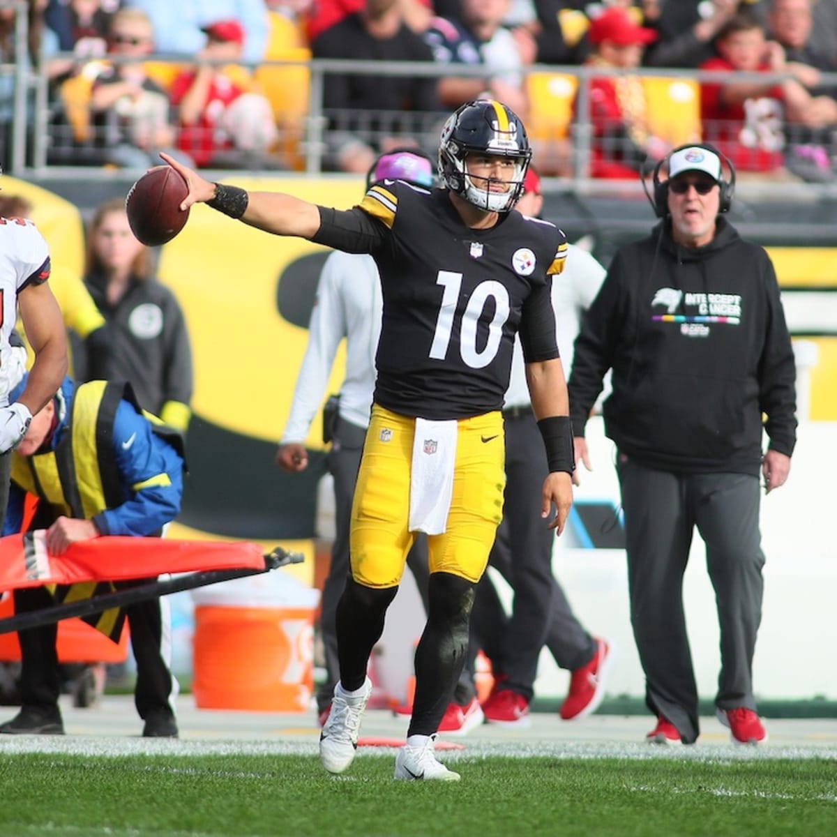 Pittsburgh Steelers vs Miami Dolphins Takeaways: There's Good That Came  With The Bad - Sports Illustrated Pittsburgh Steelers News, Analysis and  More