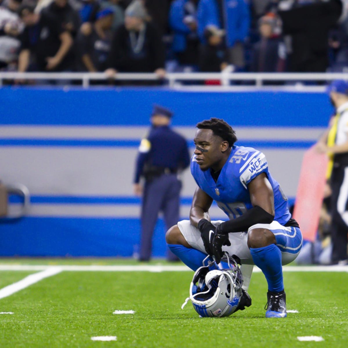 Detroit Lions cornerback Jerry Jacobs (39) pursues a play against